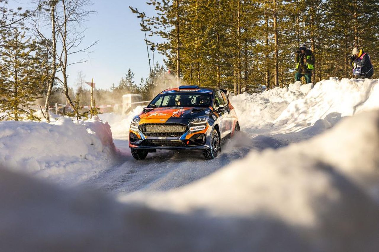 Taylor_Gill_prende_il_comando_nel_Junior_WRC_DNDyGZWvsj - Veicoli24 Taylor Gill prende il comando nel Junior WRC Oliver Solberg inarrestabile in WRC2 Source: Efrem Efre - pexels - Seagull
