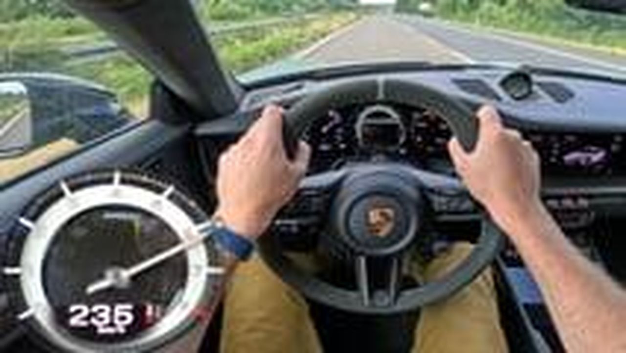 Altri_video_interessanti_sulla_Porsche_911_apvIX73r8p - Veicoli24 Source: Motor1 - - Porsche 911 Dakar