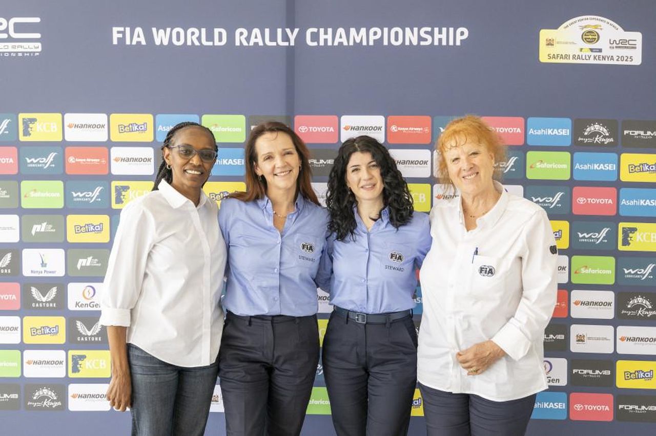 Impatto_del_panel_di_stewards_tutto_al_femminile_VkozrUuYaA - Veicoli24 Impatto del panel di stewards tutto al femminile 2025 Safari Rally Kenya - Steward panel - Tanja Geilhausen, Alice Scutellà, Tuta Mionki, Yvonne Gilli