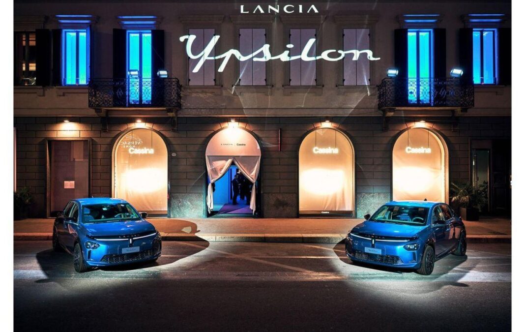 La partnership tra Lancia e Cassina Lancia e Cassina: un legame rinnovato alla Milano Design Week 2025