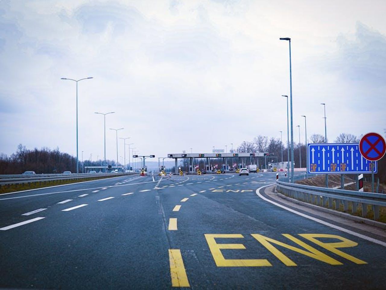 Sicurezza_della_Lucid_Air_2025_HrbRimCBVG - Veicoli24 Source: Milos Jevtic - pexels -