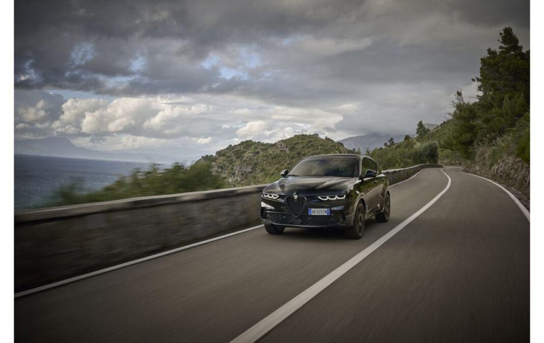 Trend positivo nel cumulato trimestrale Alfa Romeo: marzo 2025 segna un incremento delle immatricolazioni