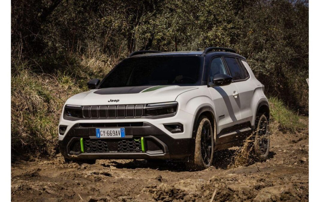 Nuova gamma per Renegade e Compass Jeep Avenger: il SUV più venduto in Italia nel 2025